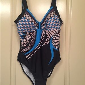 Ladies one piece swimsuit